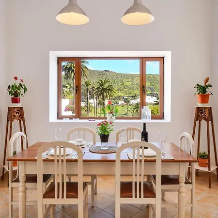 Casa Maria Dolores *