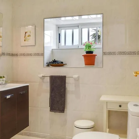 Casa Maria Dolores * Haría